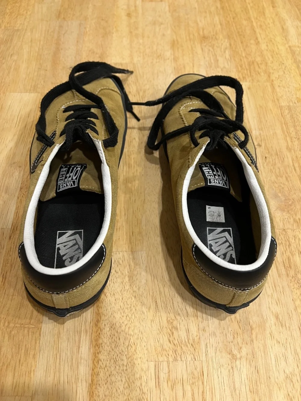 VANS Old Skool Tan Suede Sneaker Men's 11.0 Mens